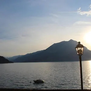 Namaste Fiumelatte Apartment Varenna